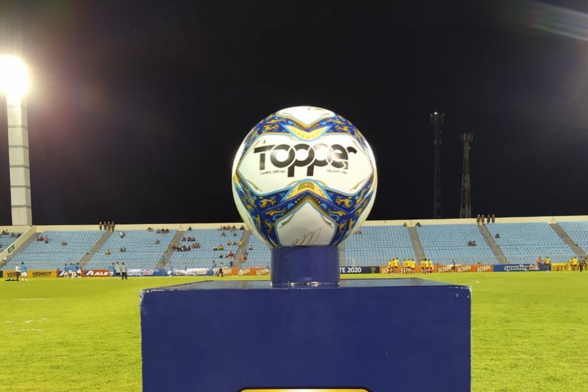 FNAPF rejeita proposta de corte de salários de atletas durante a pandemia