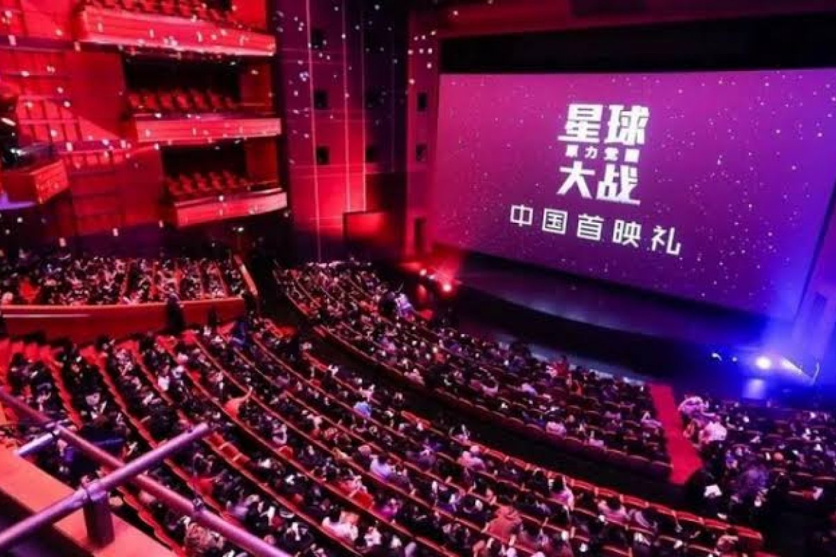 Cinemas da China apostam em sucessos de bilheteria para lotar salas após coronavírus
