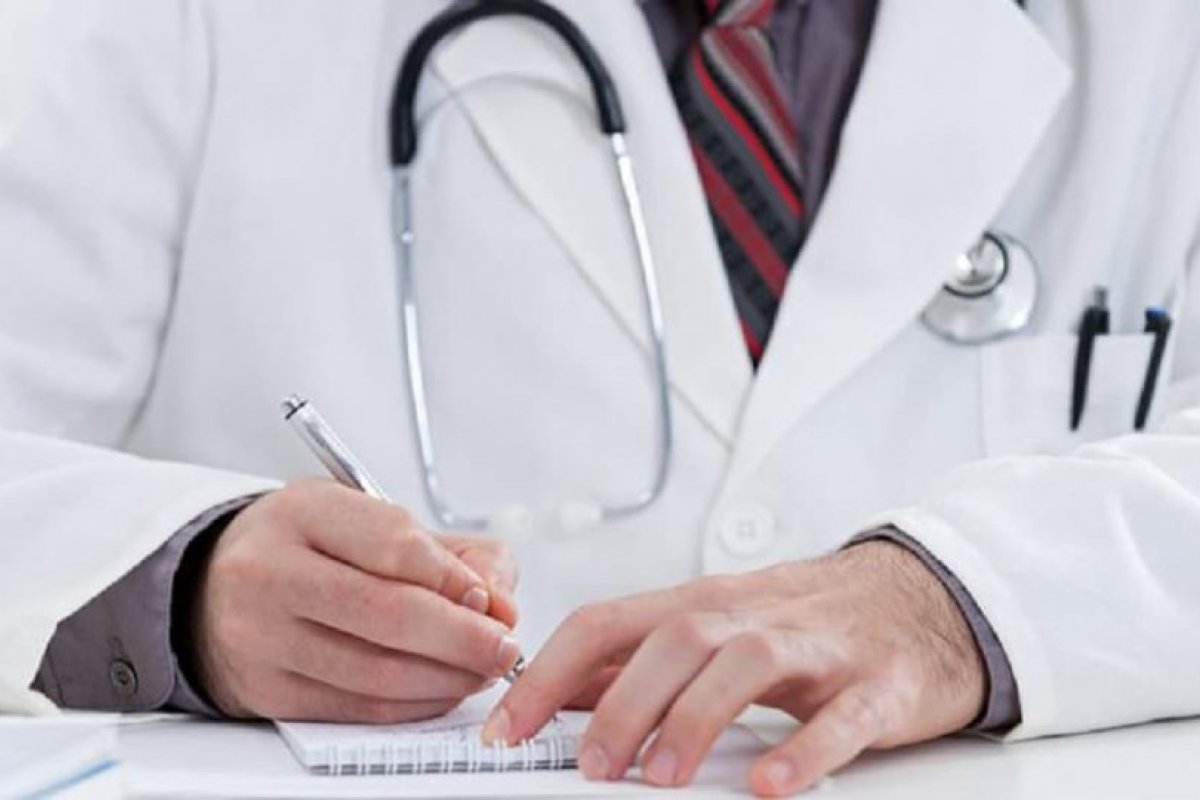 Sindicato, associação e conselho denunciam Sesab por tentar contratar médicos por sorteio 