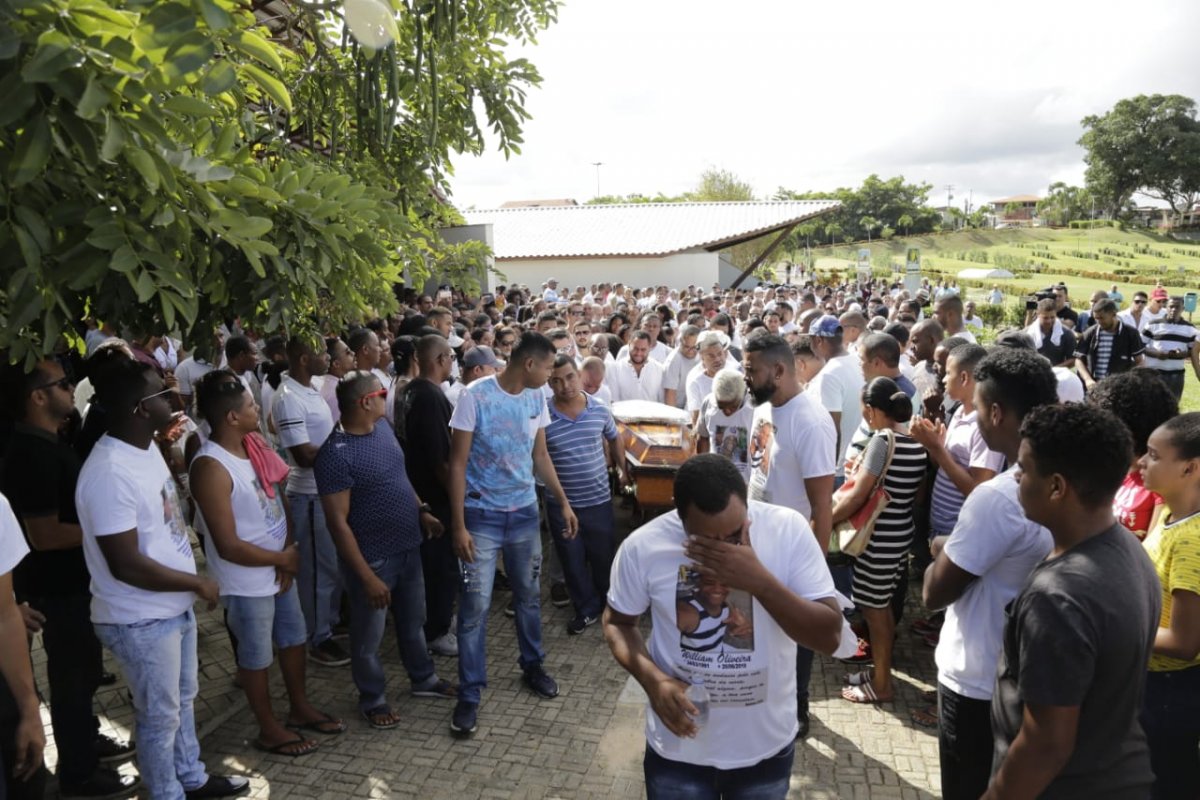 Empresário morto por Iuri Sheik é enterrado nesta quinta-feira (27), em Salvador