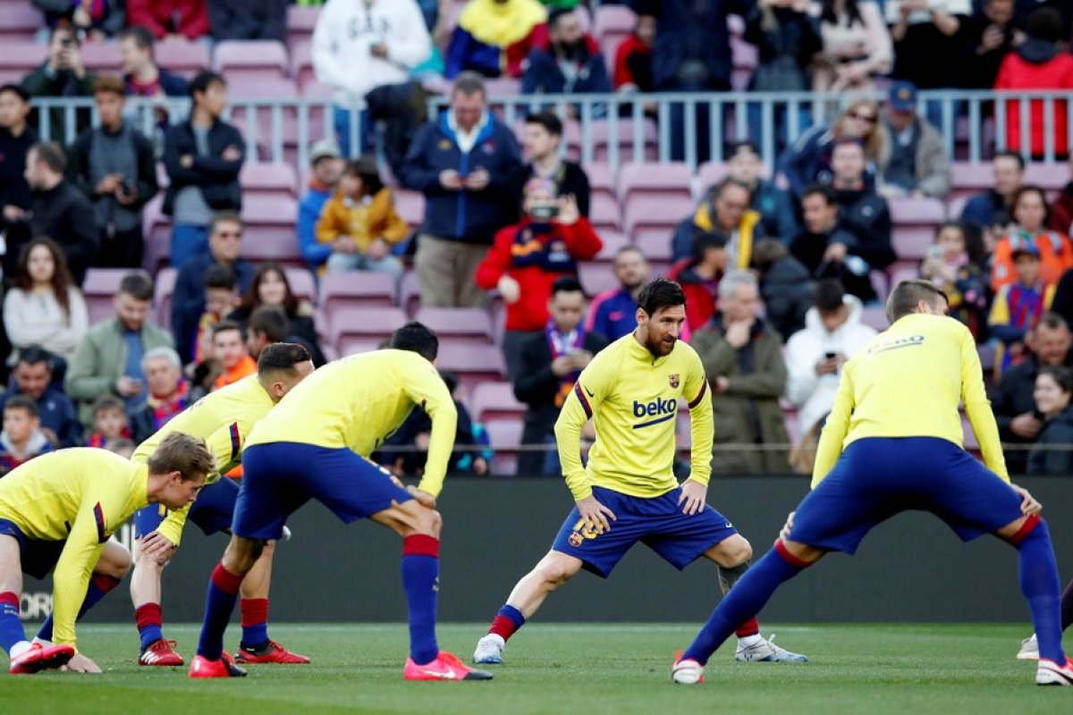 Times internacionais cortam parte do salário de jogadores por pandemia