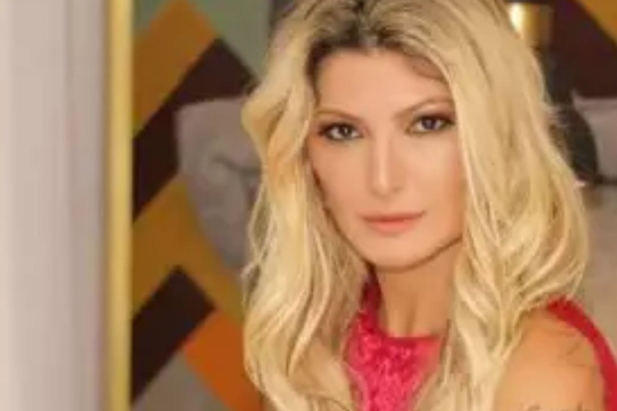 Antônia Fontenelle defende Bolsonaro e dispara: “Podem me xingar”