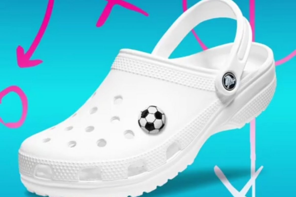Crocs faz doação de 10 mil calçados por dia para profissionais de saúde