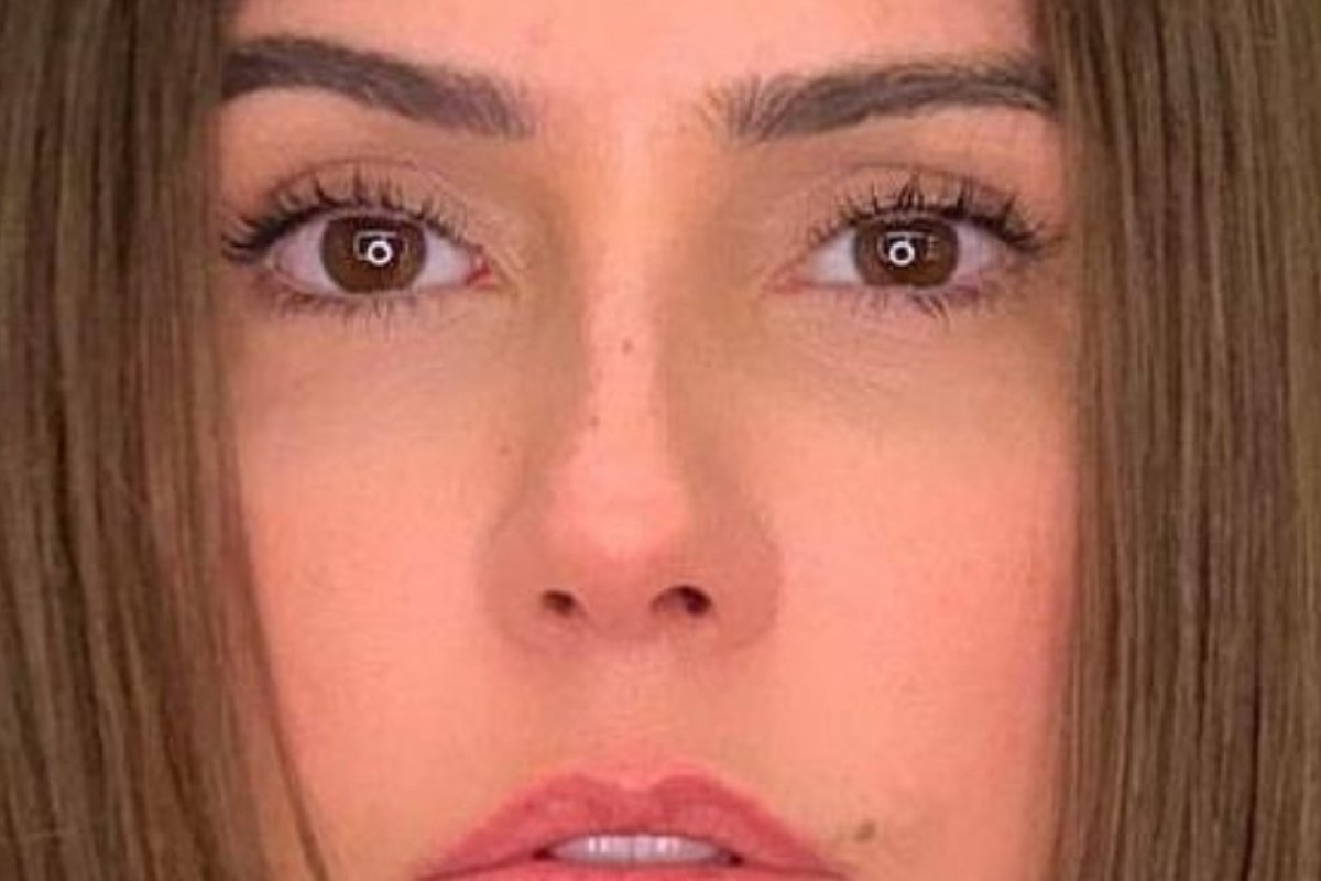 Deborah Secco muda o visual e fãs aprovam