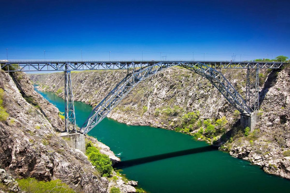 Promotora pede abertura de comércio em Paulo Afonso