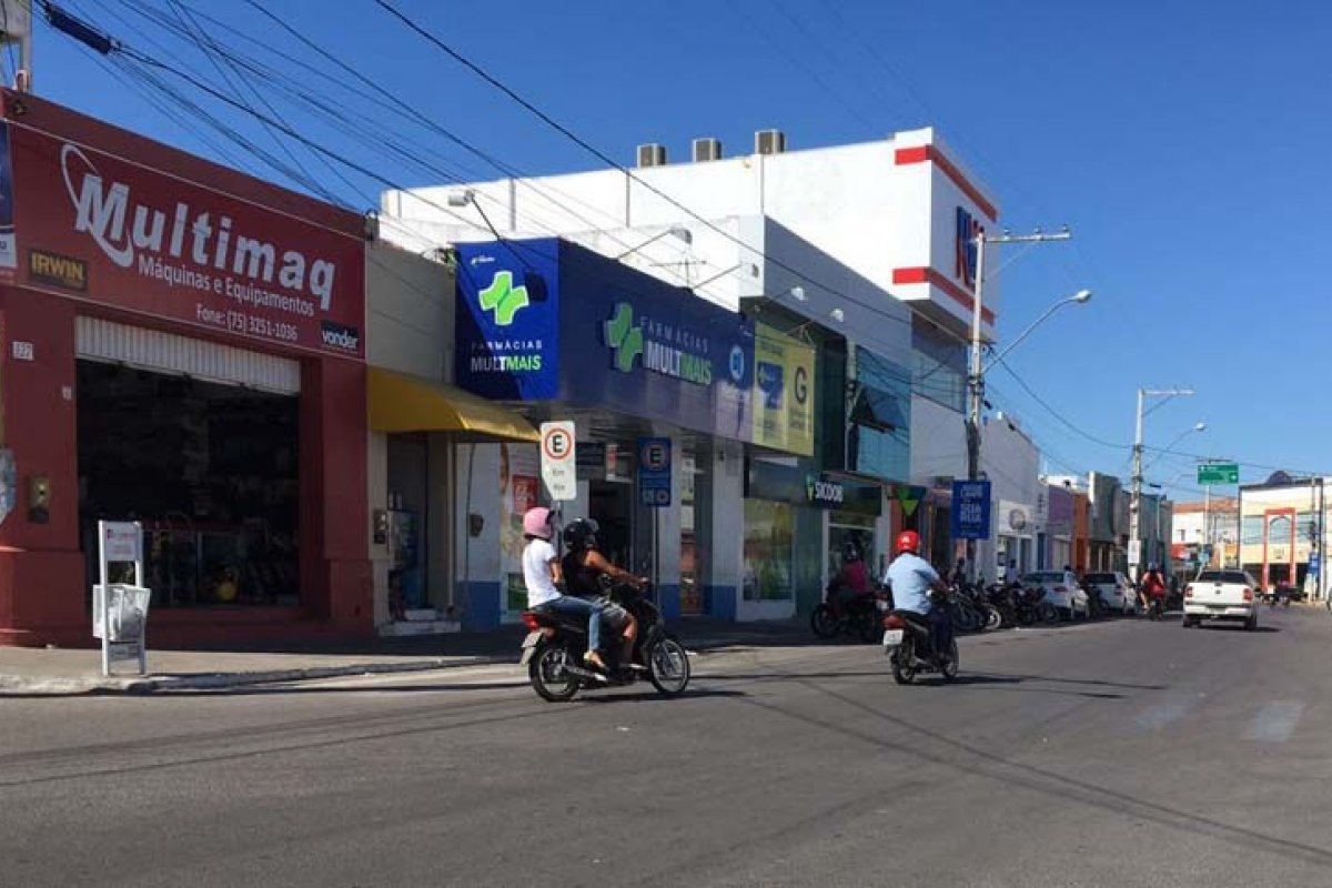 Itaberaba: comércio reabre e rotina volta ao normal em meio à pandemia
