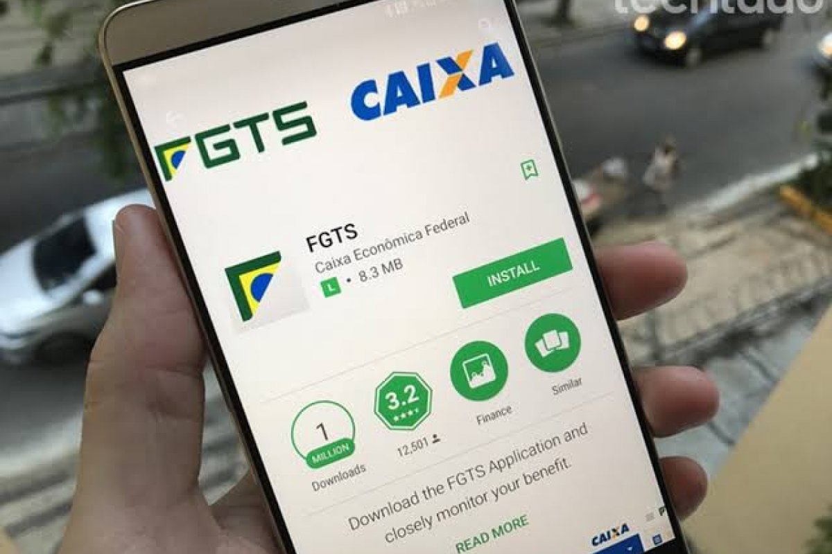 Saque imediato de R$ 998 do FGTS termina nesta terça-feira (31)