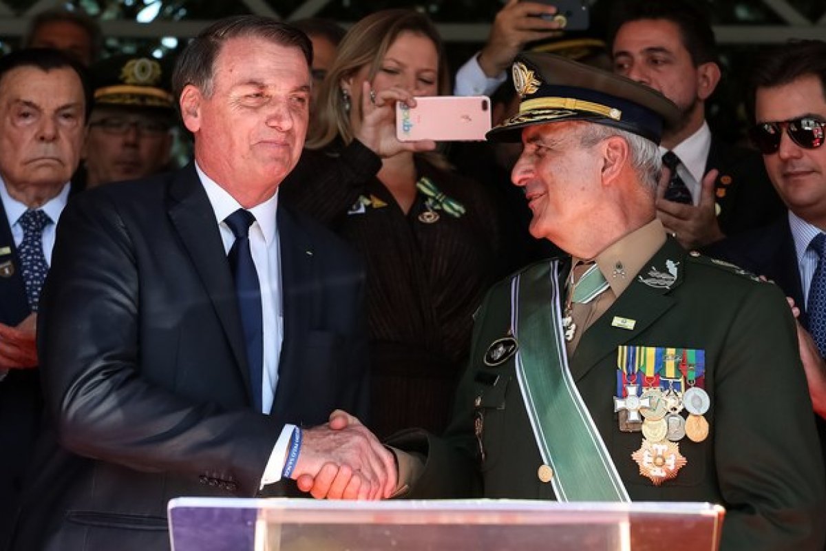 General Ramos afirma que o decreto do auxílio de R$600 deve sair "o mais rápido possível"