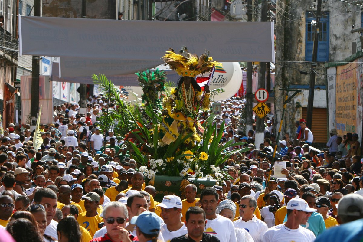 Confira o que muda no trânsito de Salvador para os festejos do Dois de Julho