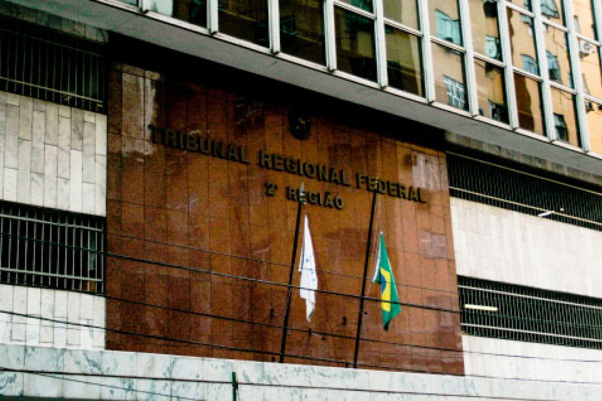 Tribunal libera recursos presos na Justiça para combater novo coronavírus