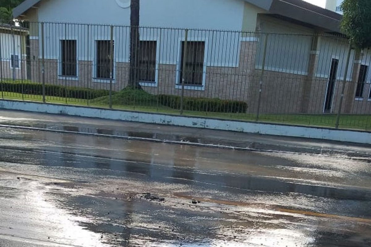 Embasa suspende fornecimento de água em parte do bairro de Pernambués