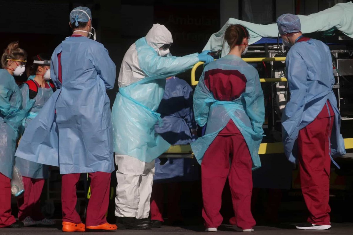 Espanha registra 950 mortes em 24h