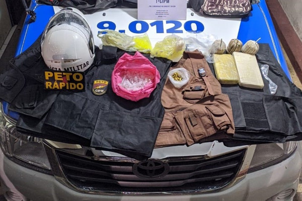 Mulher é presa com drogas e munições em Salvador