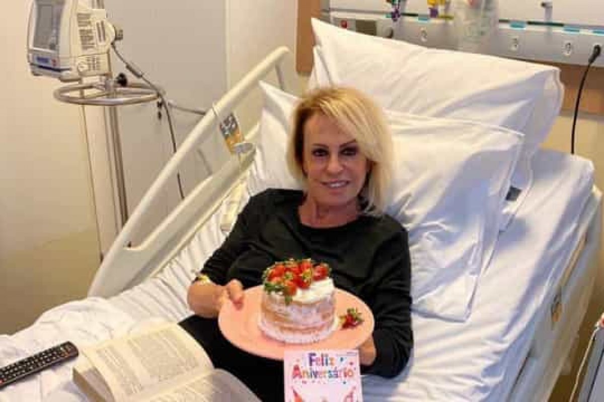 Ana Maria Braga realiza quimio e comemora aniversário