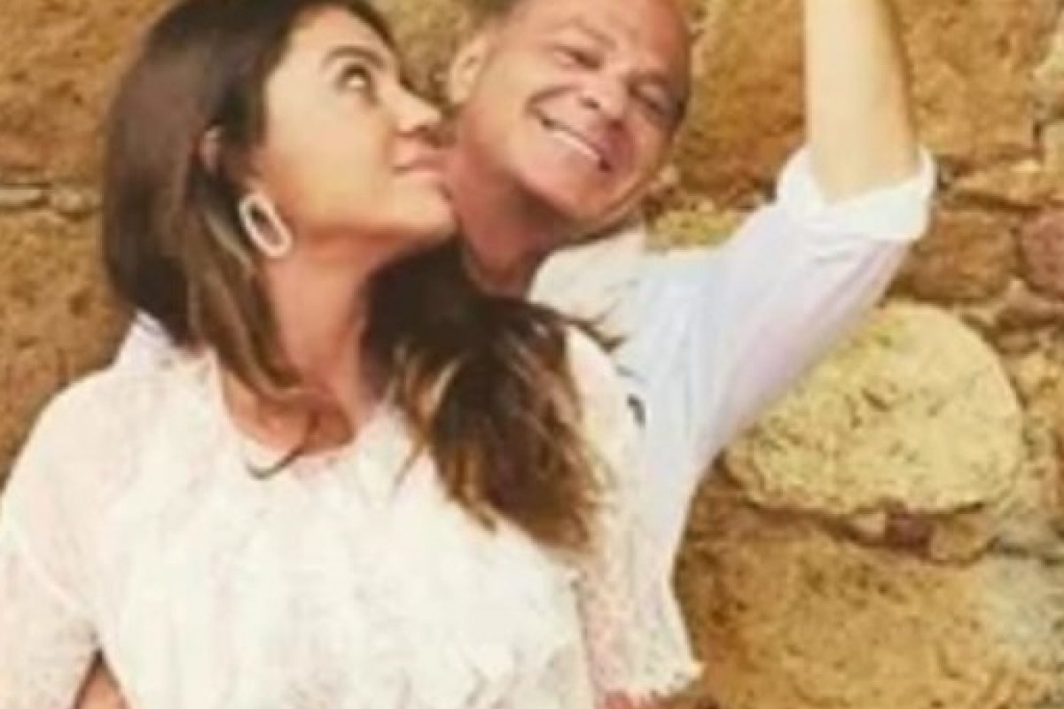 Marcelo de Carvalho curte a Itália com a nova namorada