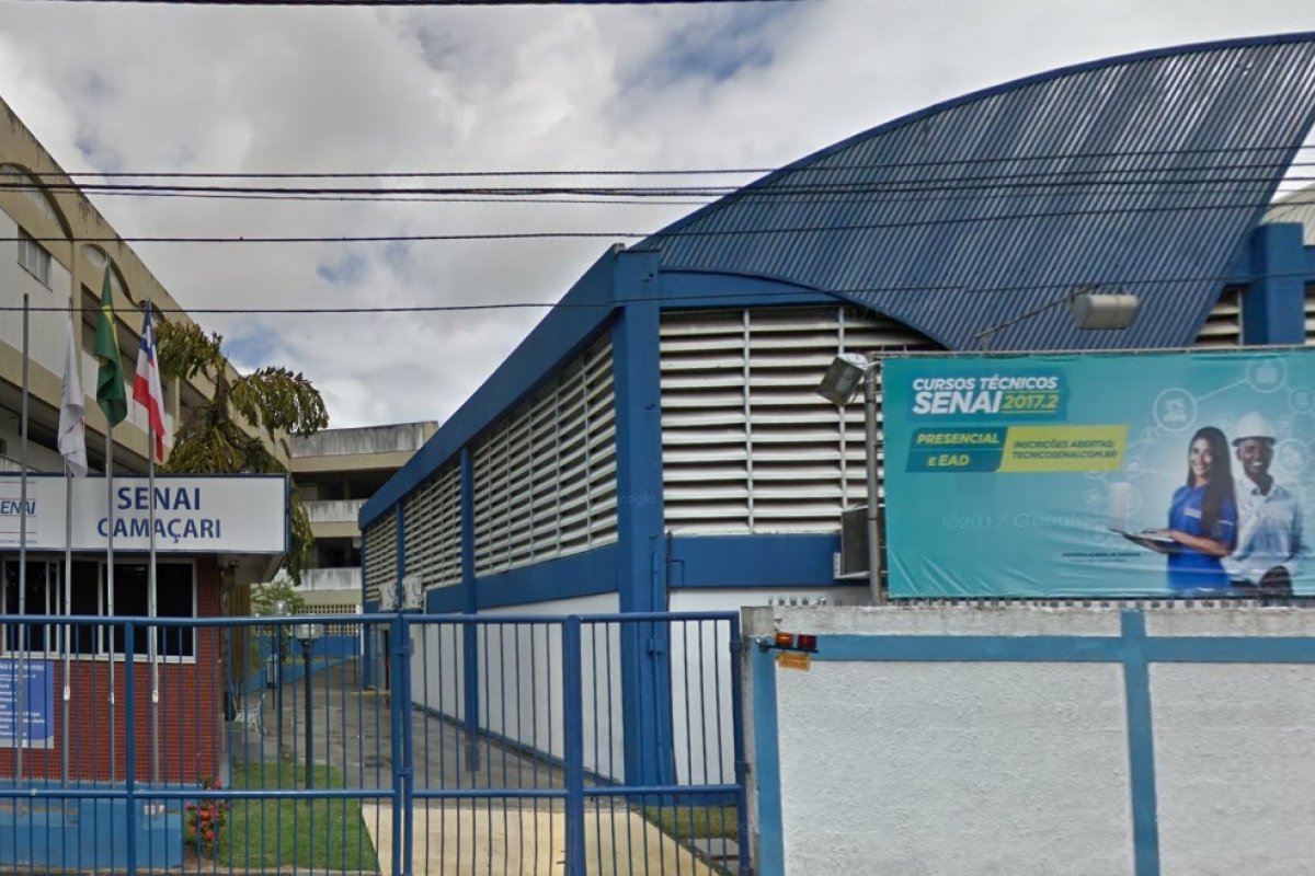 Projeto oferece cursos profissionalizantes para jovens e adultos em Camaçari 