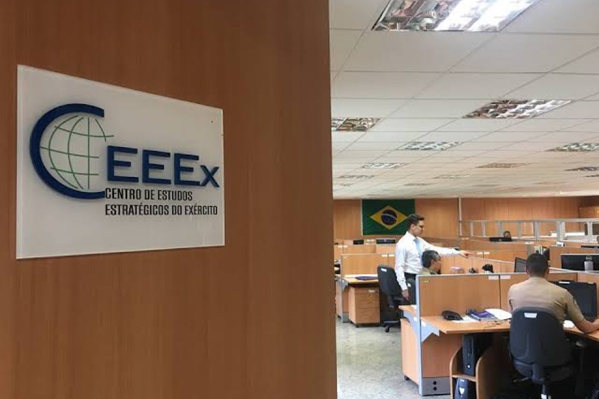 Exército estuda retomada do Brasil após crise da Covid-19