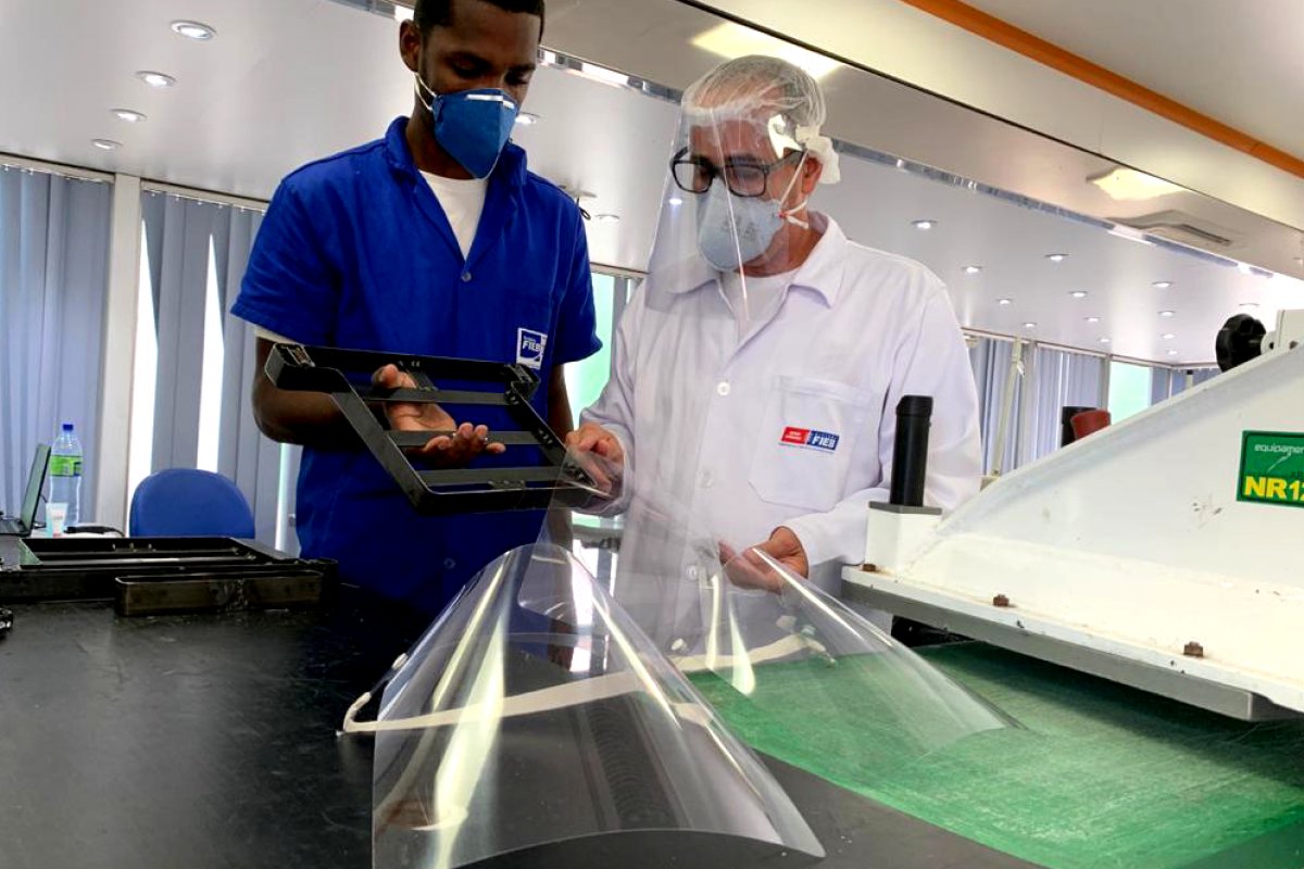 Cimatec Park produz 10 mil máscaras Face Shield para hospitais da Bahia