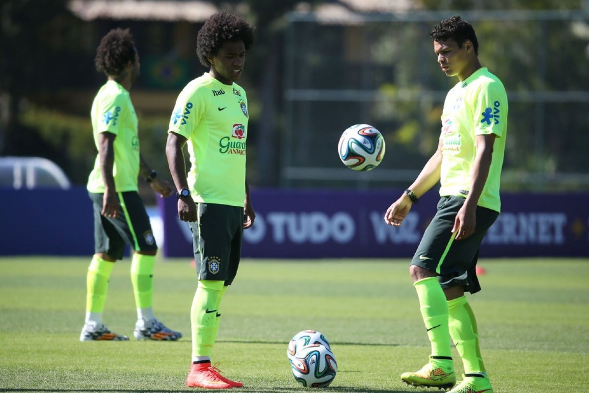 Coronavírus: Fifa recomenda extensão dos contratos de jogadores