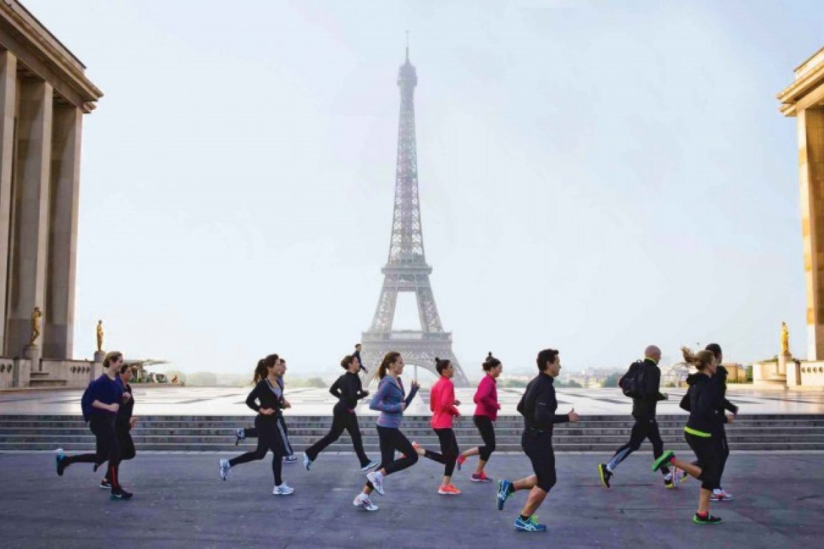 A partir de hoje é proibido fazer exercícios ao ar livre durante o dia em Paris