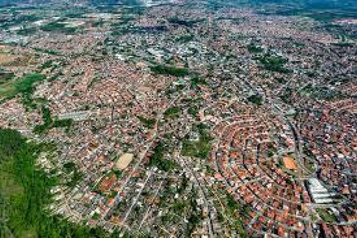 Mulher é morta a tiros dentro de condomínio na RMS