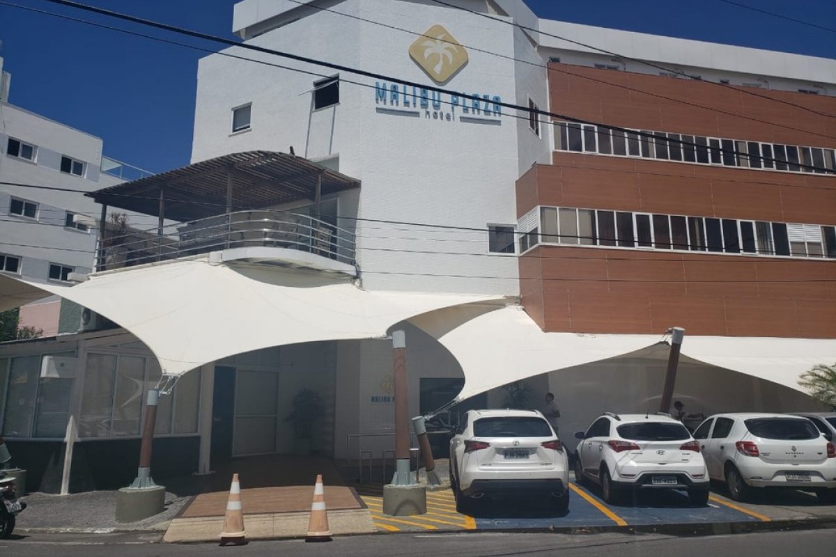 Hotel para profissionais da saúde infectados com coronavírus na Bahia tem primeiro hóspede