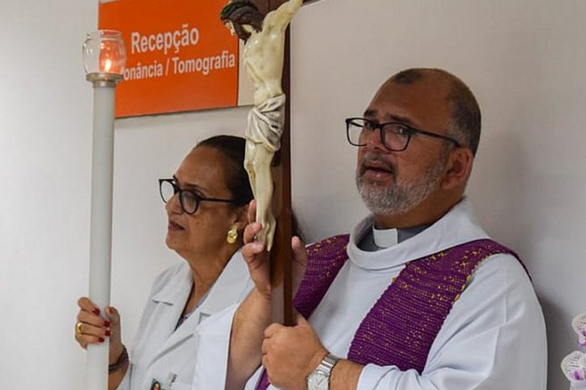 Padre do Hospital São Rafael está com a Covid-19
