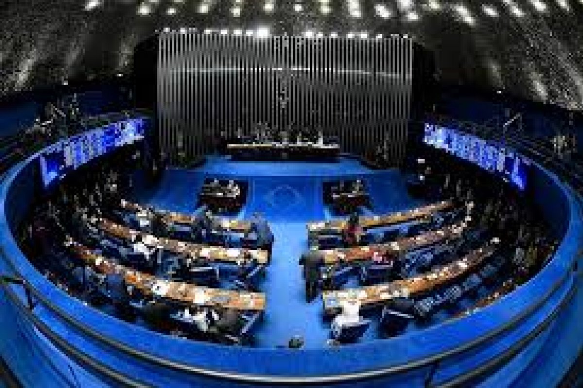 BC negocia com Senado sobre PEC do Orçamento de Guerra