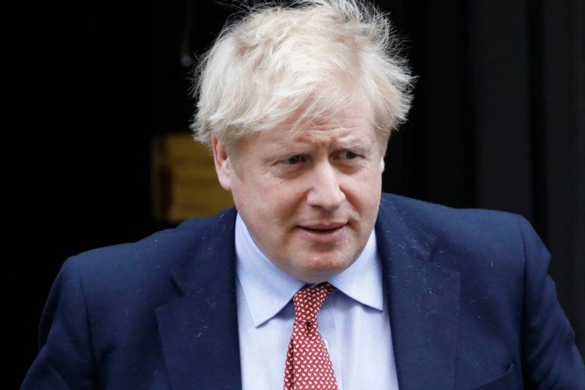 Primeiro-ministro britânico, Boris Johnson deixa a UTI
