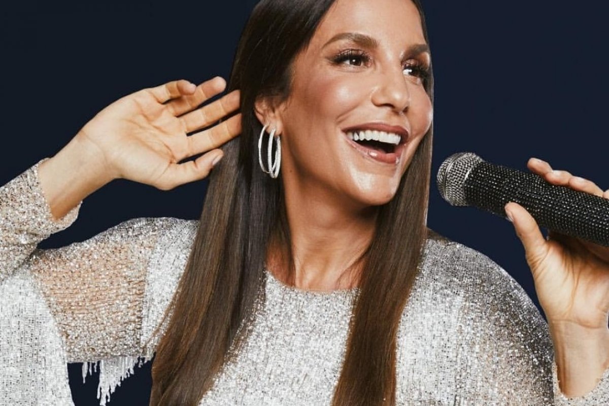 Cobra gigante aparece no jardim de Ivete Sangalo