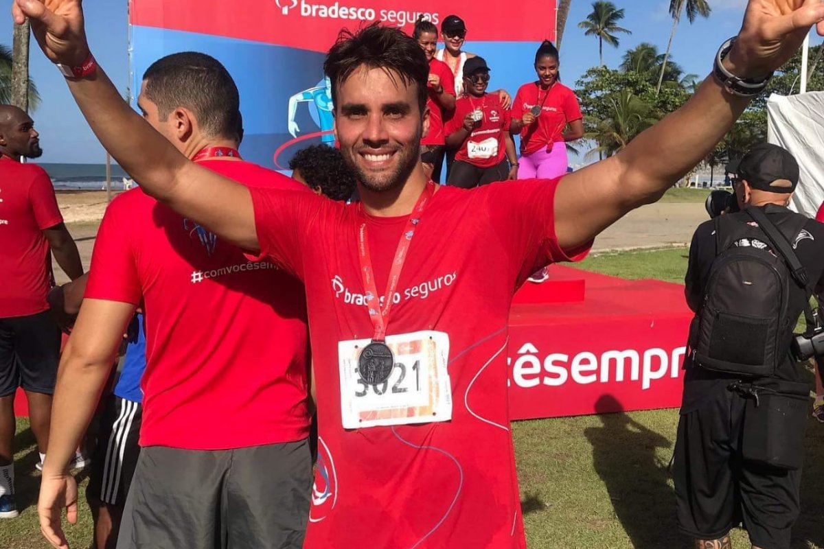 Daniel Cady participa de corrida em Salvador