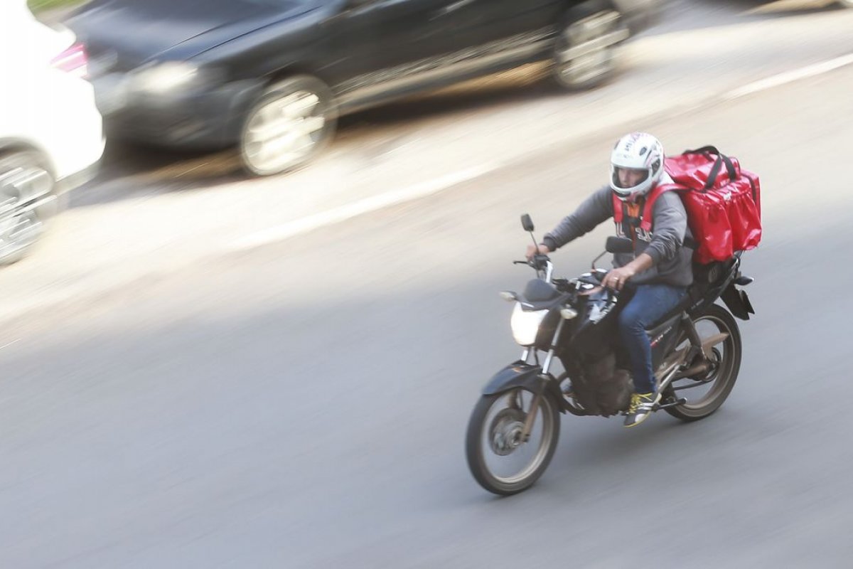 Semana Santa: serviço de delivery de comida aumenta em 35% em Salvador