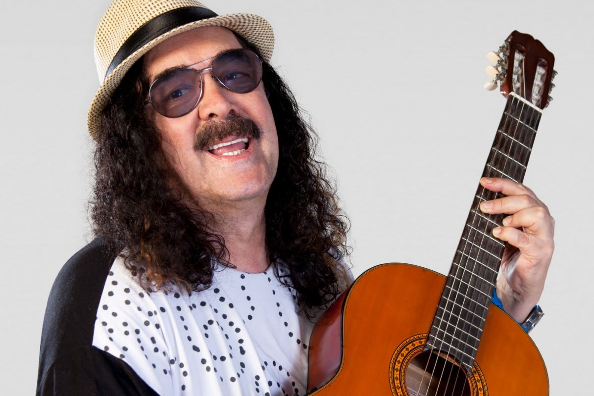 Morre Moraes Moreira