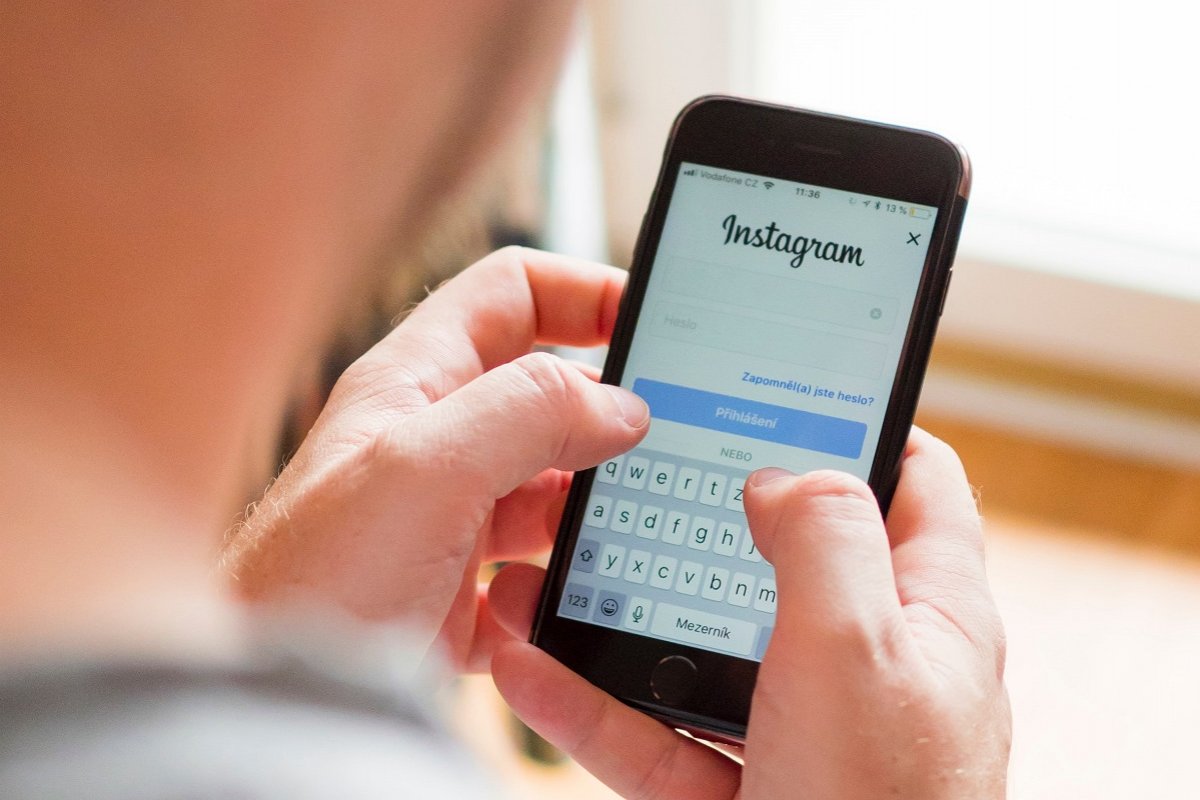 Instagram lança testes para assistir 'lives' pelo computador
