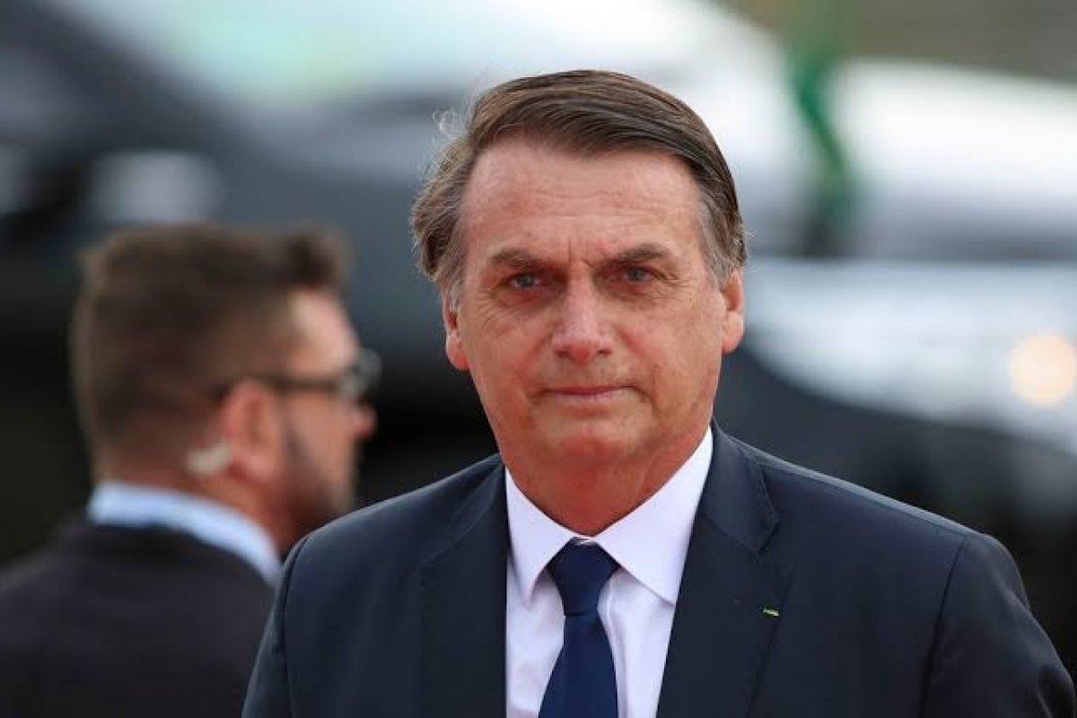 Coronavírus: governo se nega a revelar exame de Bolsonaro