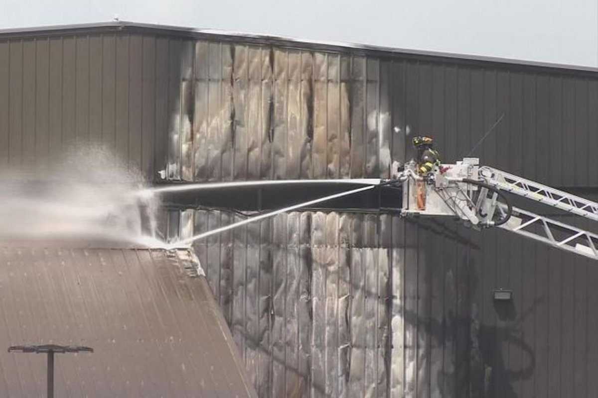 Queda de avião particular em hangar do Texas mata 10 pessoas
