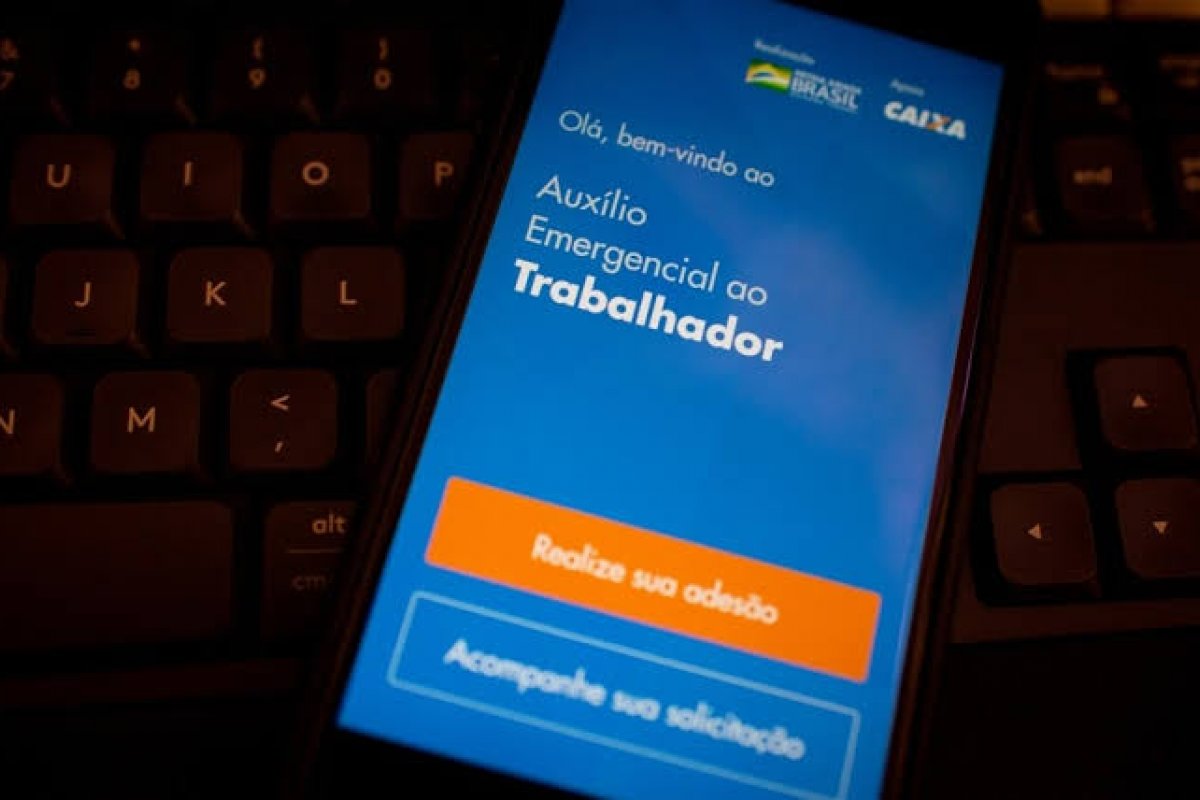 Caixa libera auxílio emergencial para 1,6 milhão nesta quarta-feira