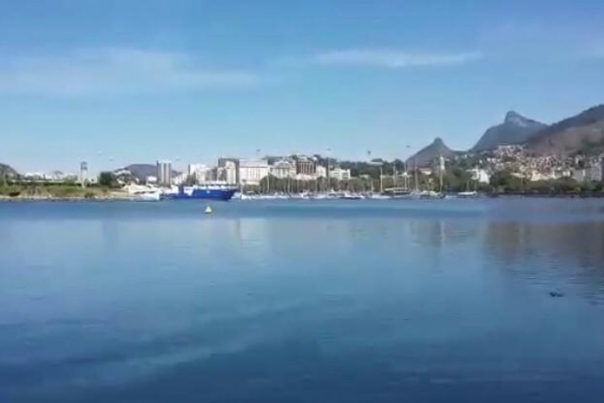 Veja Vídeo: Baia de Guanabara tem água limpa durante quarentena