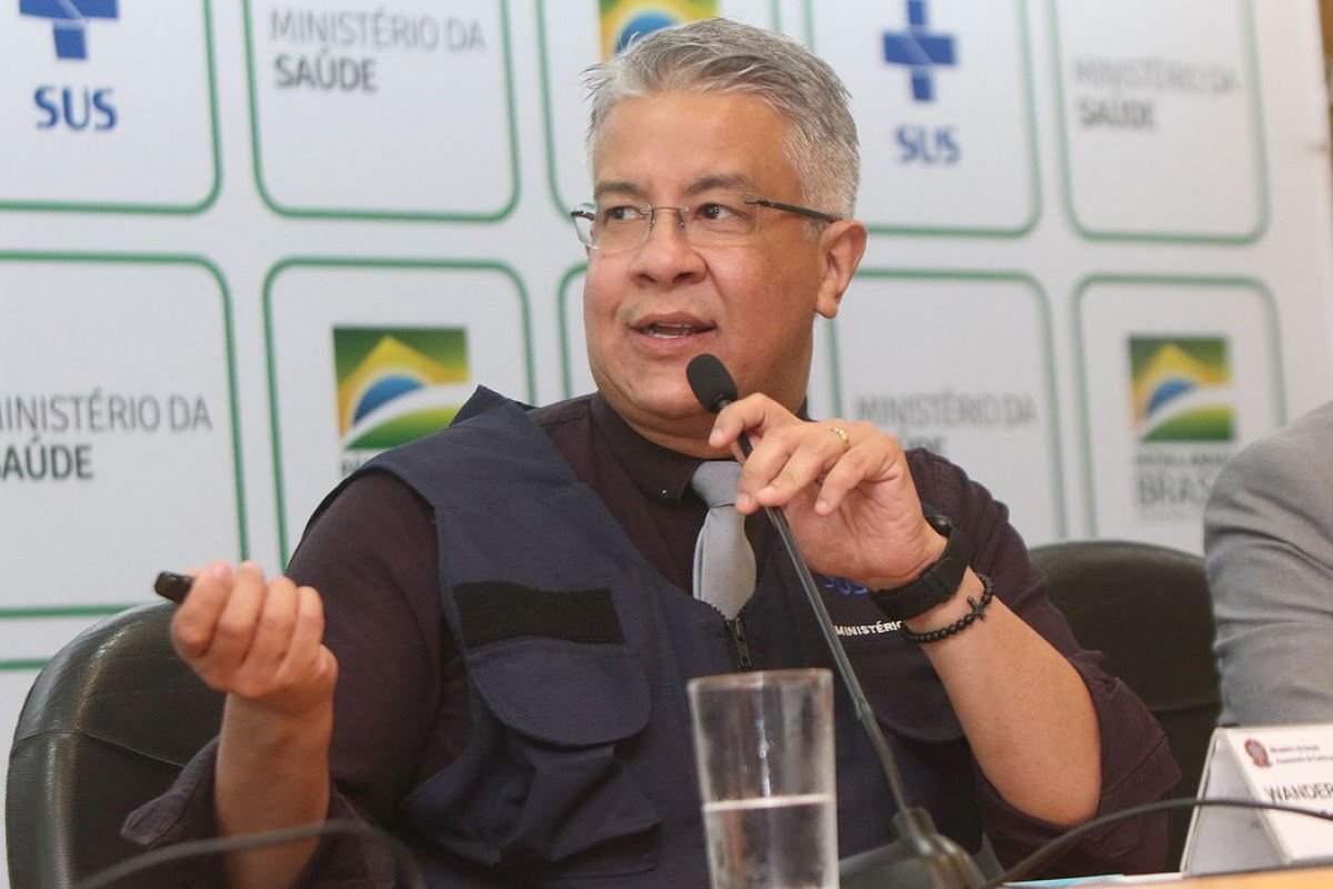 Secretário do Ministério da Saúde pede demissão