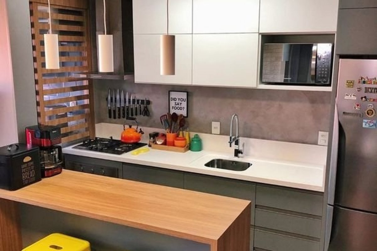 Saiba como ganhar mais espaço em cozinhas pequenas