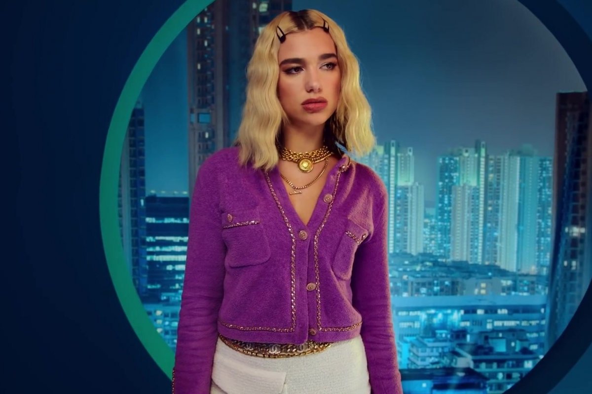 Cardigan: A peça que é a marca registrada da Chanel volta a ser item de estilo