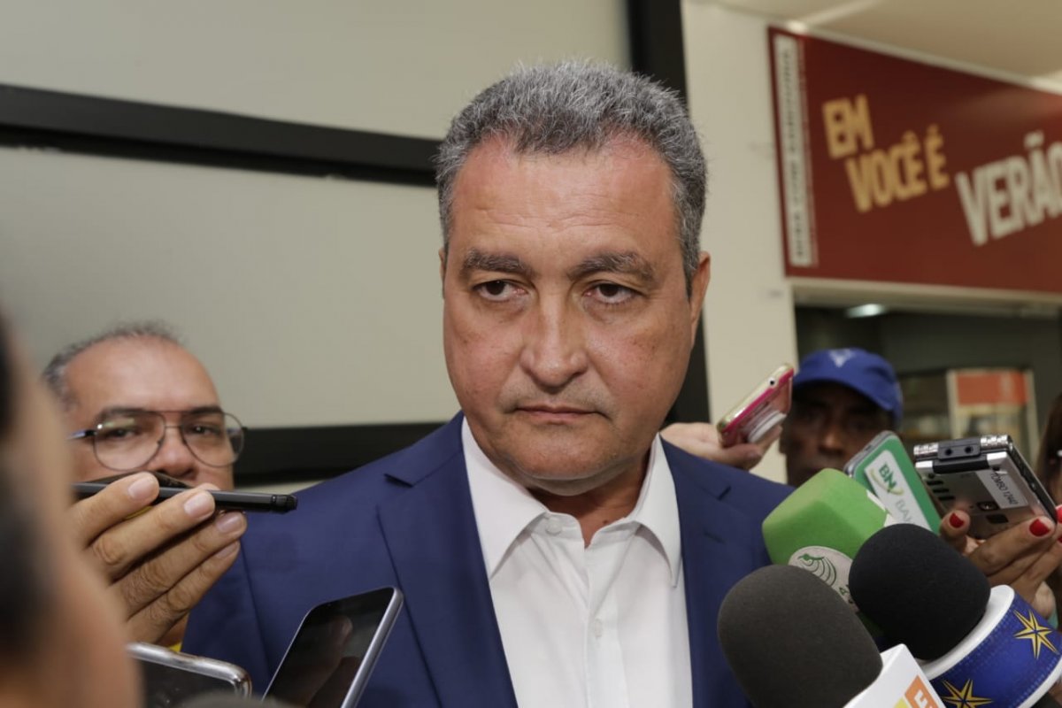 Rui revela que Governo Federal já transferiu R$ 180 milhões para Bahia combater novo coronavírus