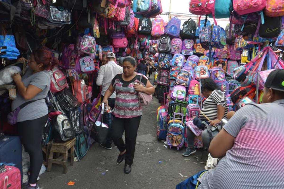 Recadastramento gratuito de ambulantes começa na próxima segunda-feira (8)