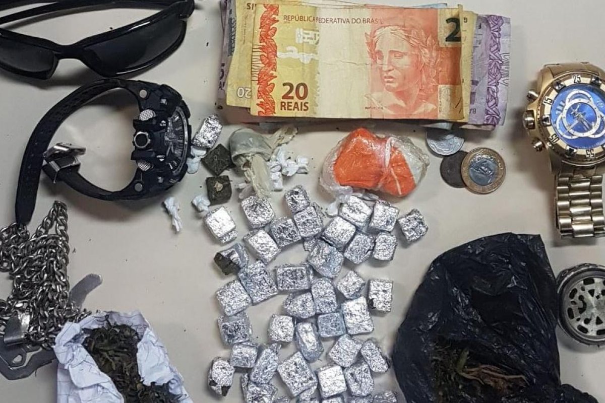 Detento é preso novamente após ser pego traficando