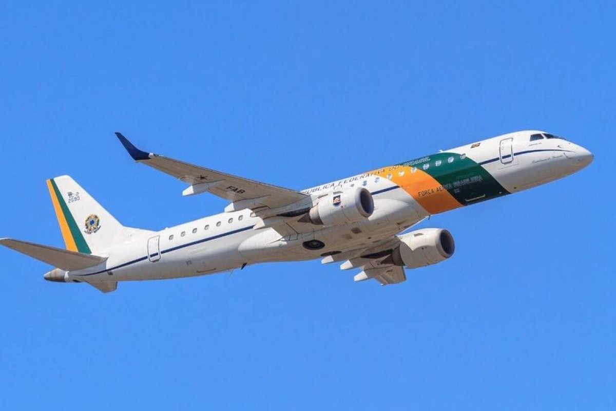 Após voos retidos na Venezuela, 48 brasileiros voltam ao Brasil