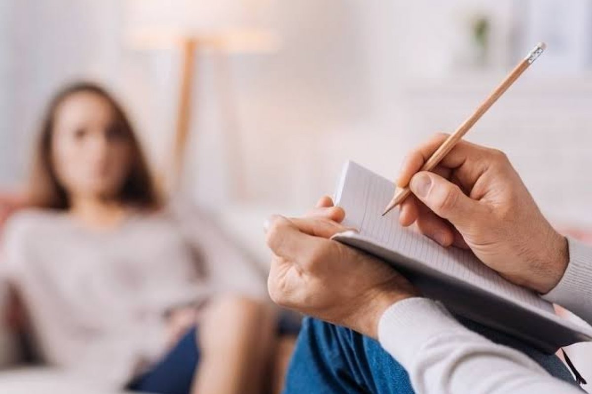 Sesab oferece acolhimento psicológico para profissionais de saúde