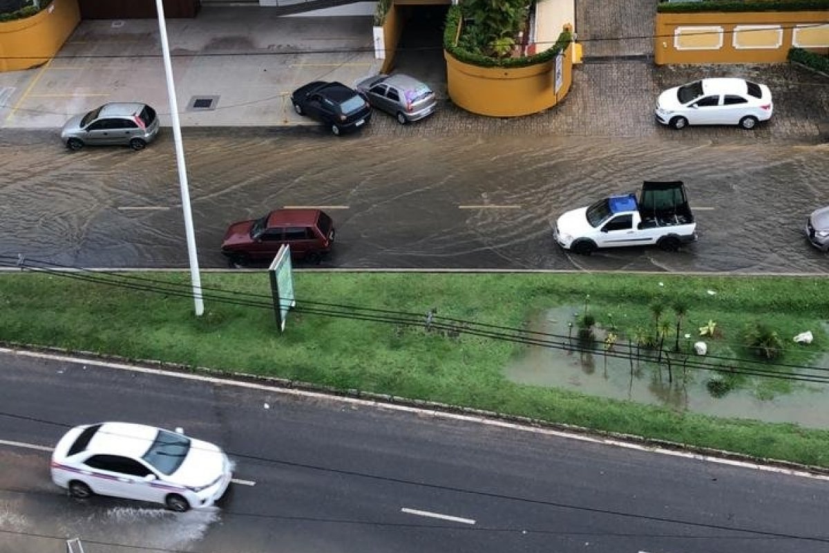 Chuva: Defesa Civil já recebeu 78 solicitações nesta segunda