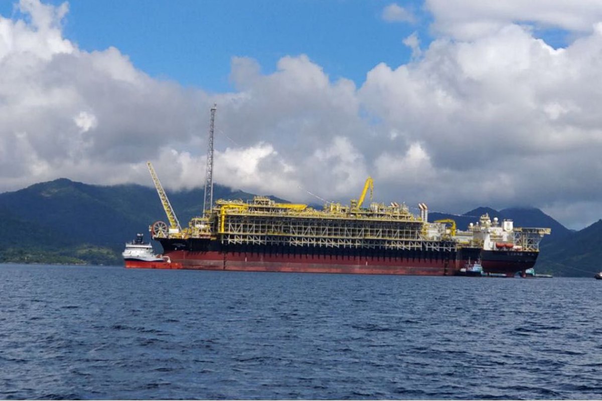 ANP revela que a produção de petróleo e gás no país bateu recorde em maio