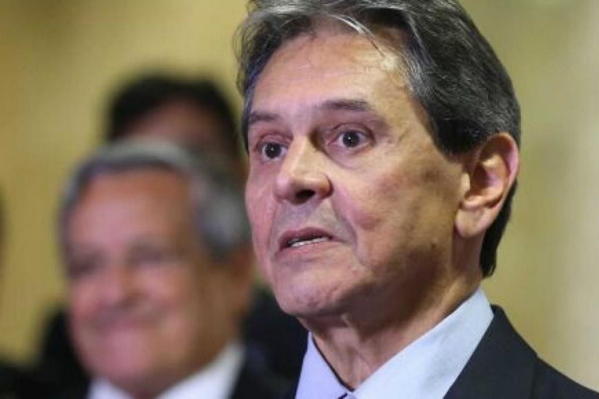 “Para derrubar Bolsonaro, só se for a bala”, dispara Roberto Jefferson