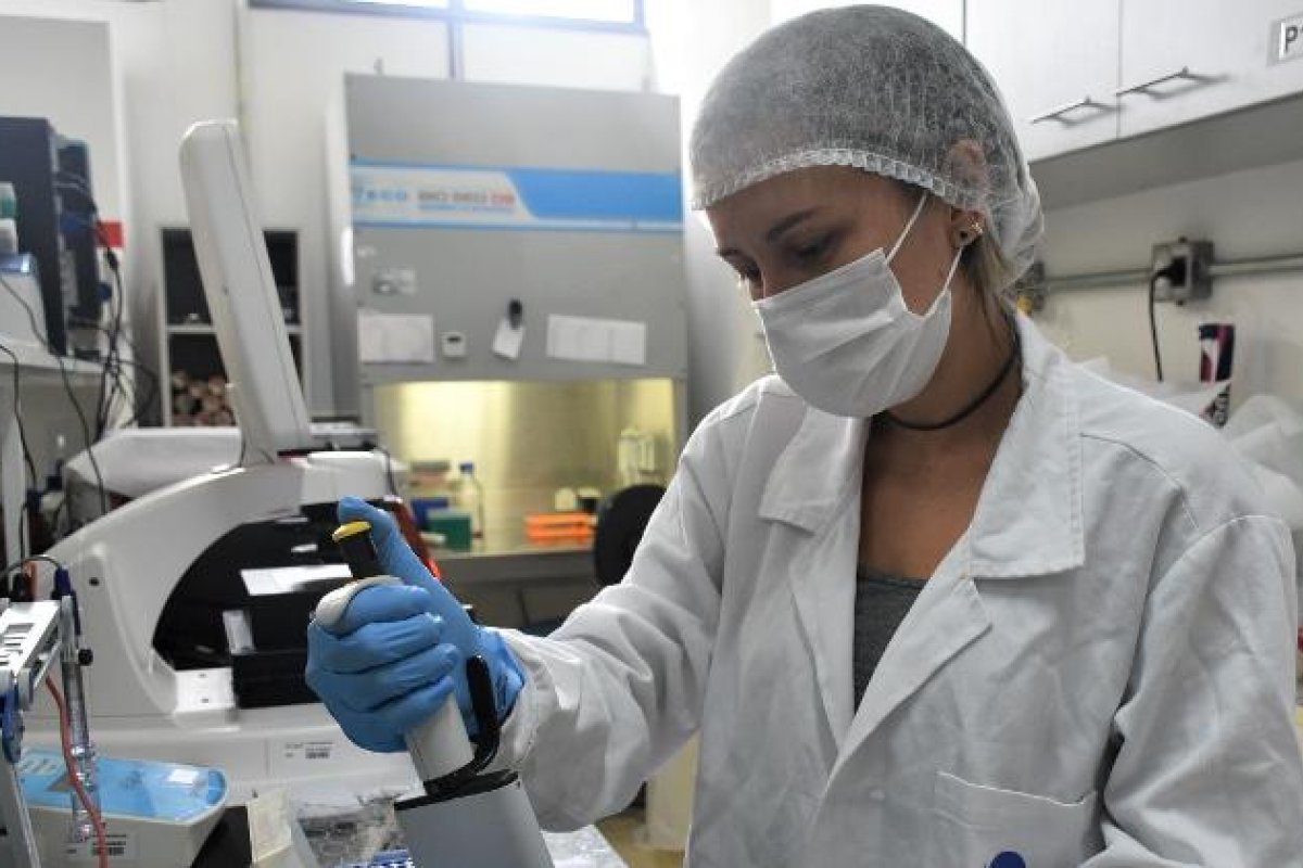 Pesquisadores desenvolvem composto que ameniza efeitos da quimioterapia